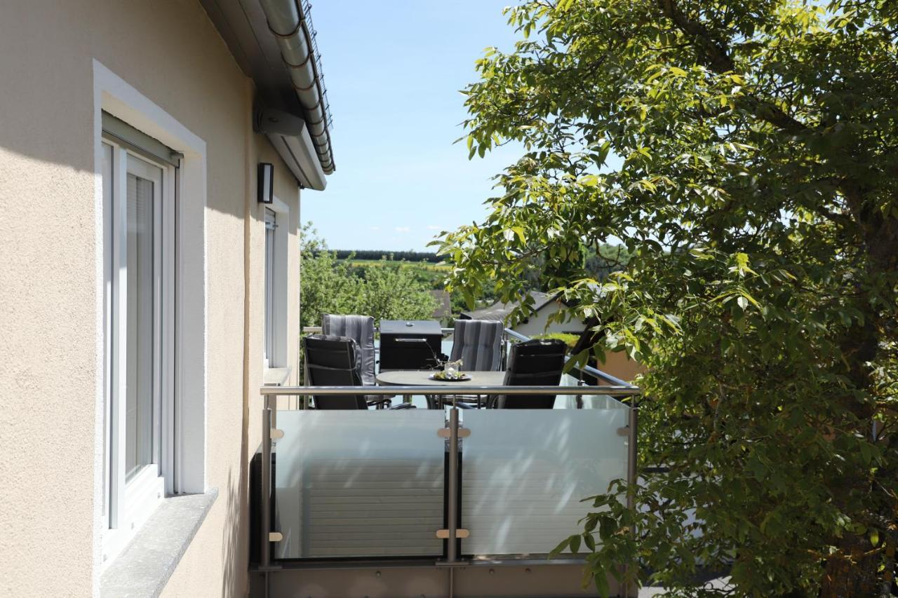 Kleine-Eifel-Auszeit Appartement Hambuch Buitenkant foto